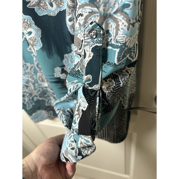 Charter Club Blouse Plus Size 2X Blue Floral Button Roll Tab Sleeve Abstract - Picture 6 of 15